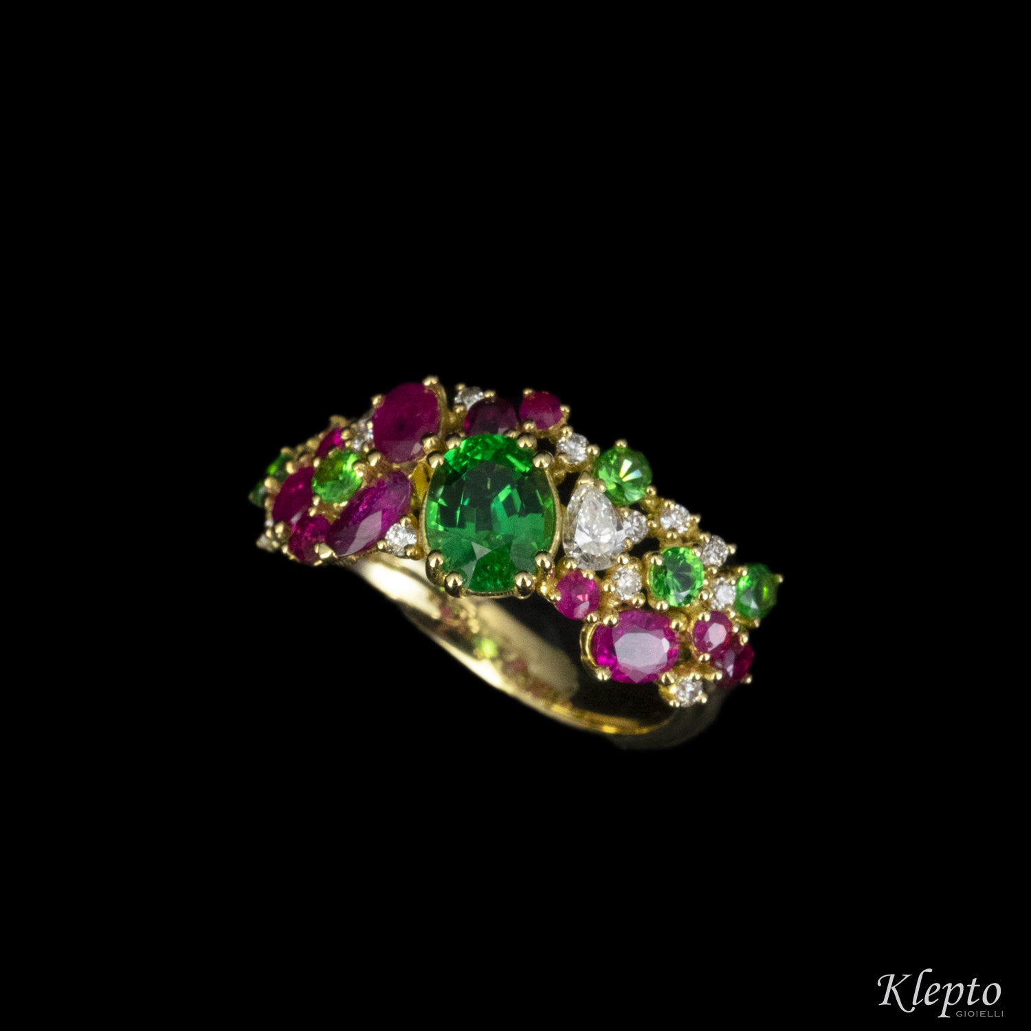 Anello classico in oro giallo con Tormalina, Rubini, Tzavoriti e Diamanti